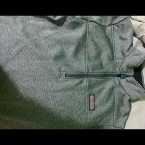 vineyard vines sweater